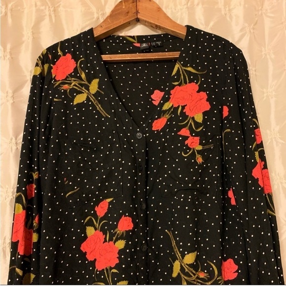 Volcom Check Out Time Floral Long Sleeve Fluted Top Blouse - Picture 3 of 16